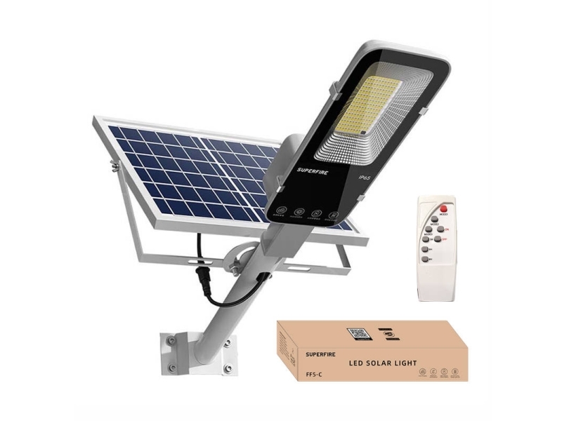 Lampa solarna Superfire FF5-C, 263W, 1200lm, 15000mAh | Belysning - Utomhusbelysning - Solcellslampor | GameStuff