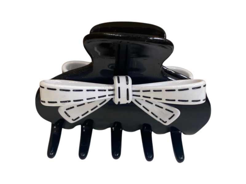 Moliabal,   Women,  Clama 227