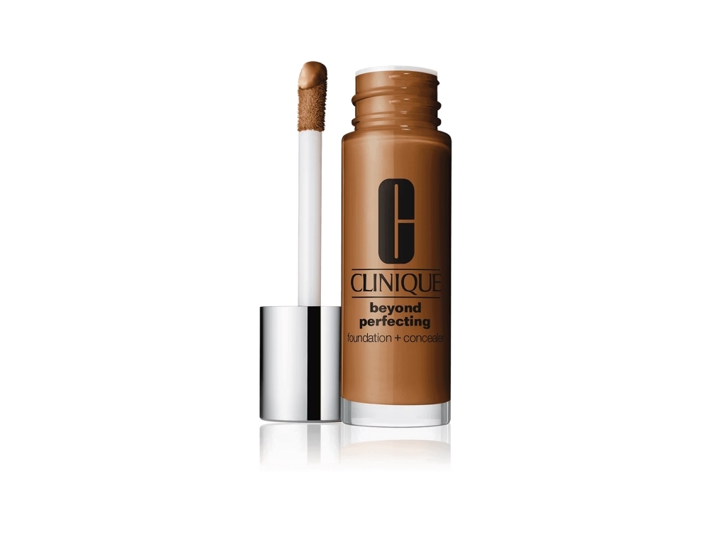 Clinique Beyond Perfecting Matte Finish Liquid Foundation & Concealer 2-i-1, 28 Clove, 30 ml