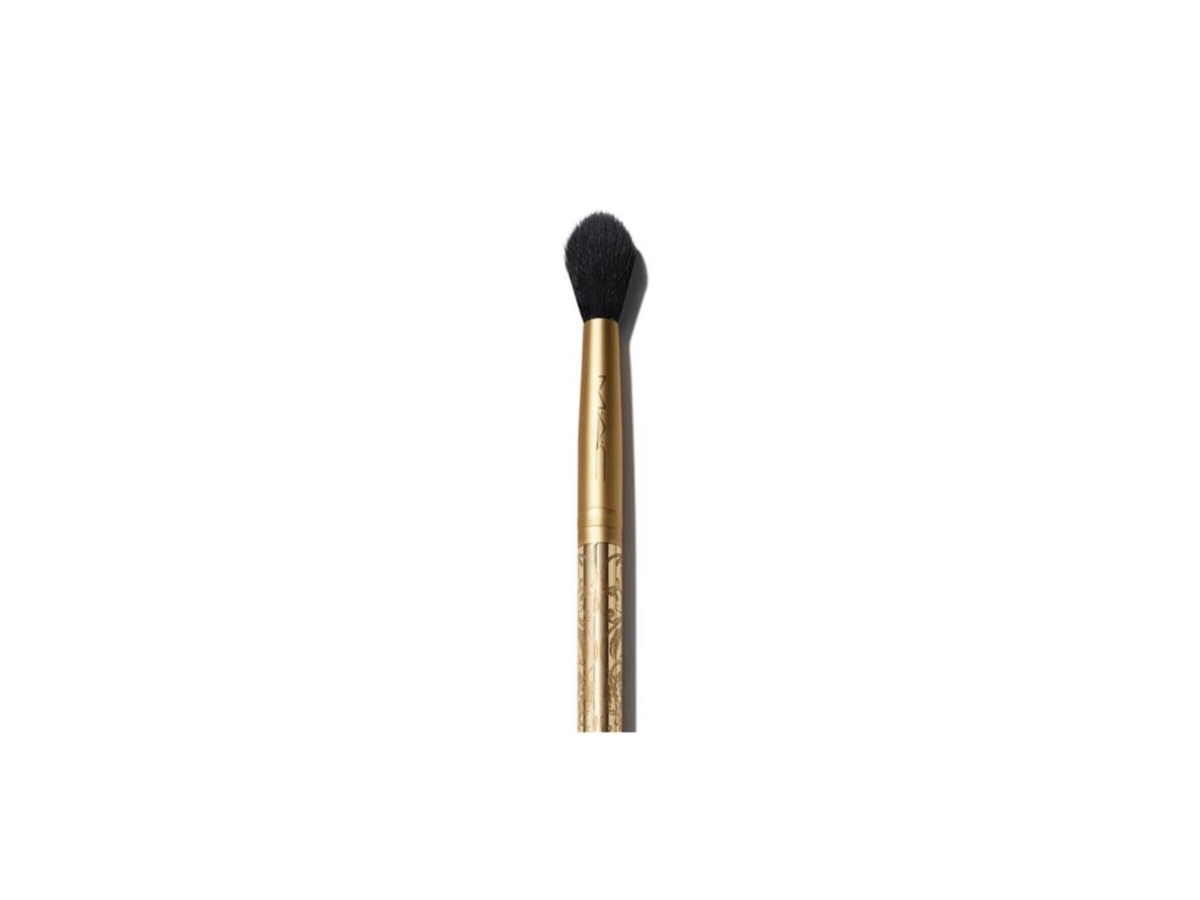 MAC MAC, Tempting Fate , Eye Brush, 224S For Women | Smink - Naglar | GameStuff