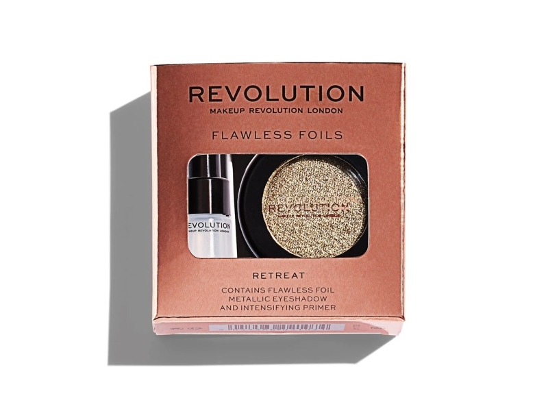 Makeup Revolution Flawless Foils Metallic ögonskugga + bas Retreat | Smink - Ögon - Ögonskugga | GameStuff