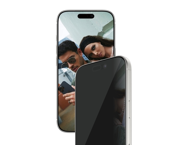 SAFE by PanzerGlass Privacy Screen Protector iPhone 17 Pro | Ultra-Wide Fit w. EasyAligner