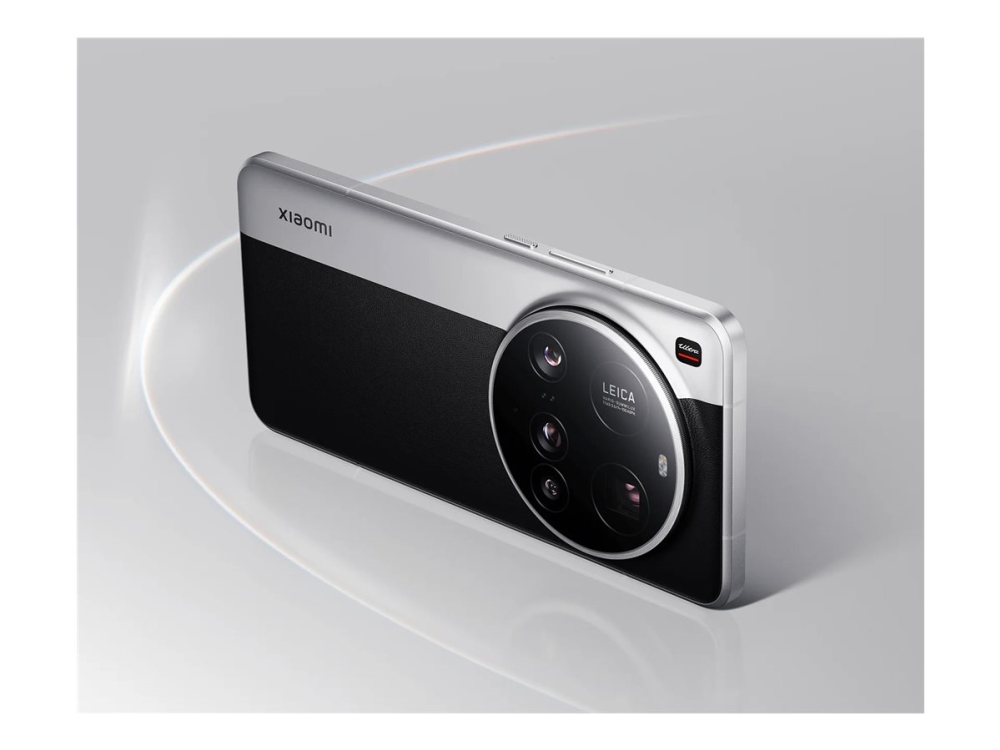 Xiaomi 15 Ultra - 5G pekskärmsmobil - dual-SIM - RAM 16 GB / Internminne 512 GB - OLED-skärm - 6.73 - 3200 x 1440 pixlar (120 Hz) - 4x bakre kameror 50 MP, 50 MP, 200 MP, 50 MP - front camera 32 MP - silverkrom | Tele & GPS - Mobiltelefoner - Android | GameStuff