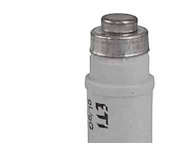 ETI D02 gG 40A/400V - Smeltesikring | Kläder & Säkerhet - Övriga kläder | GameStuff