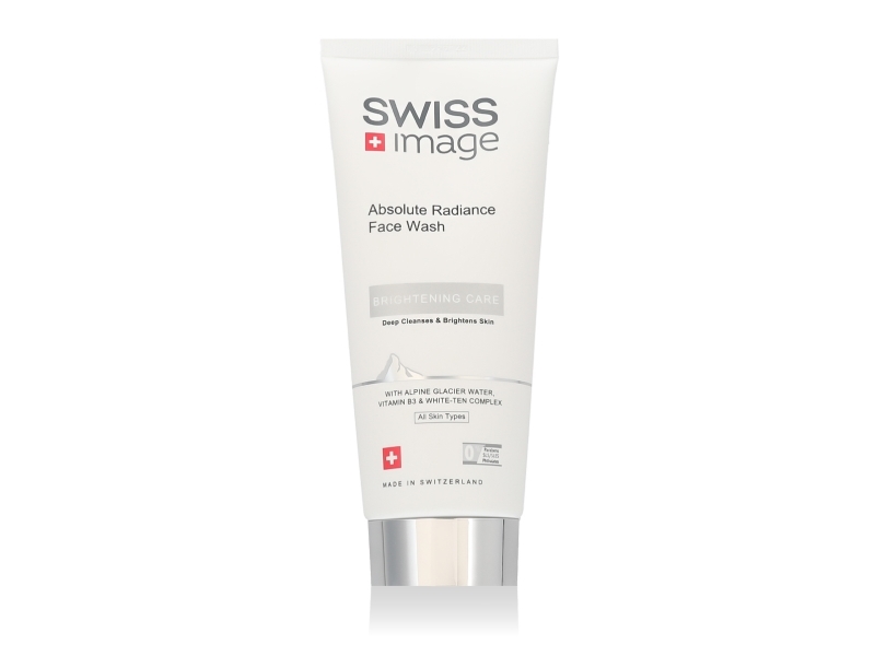 Swiss Image Whitening Face Wash Cleanses And Brightens Skin