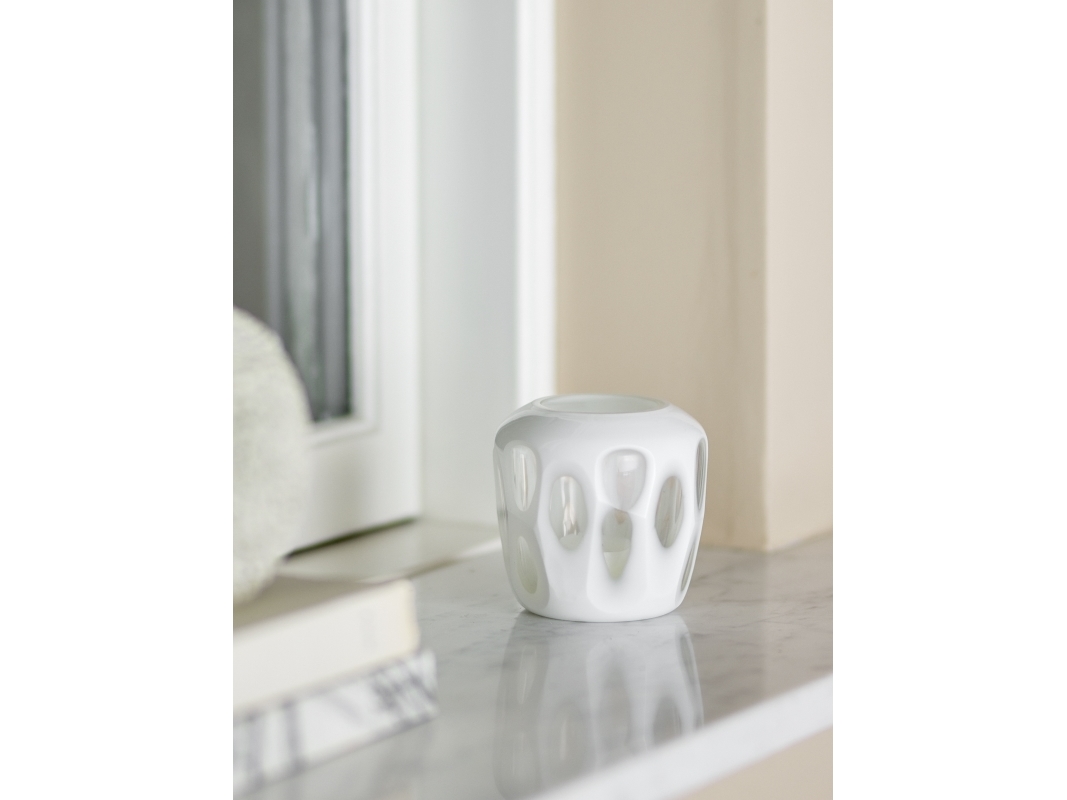 Bloomingville - Rohan Fyrfadsstage, Hvid, Genanvendt Glas, D9xH9 cm