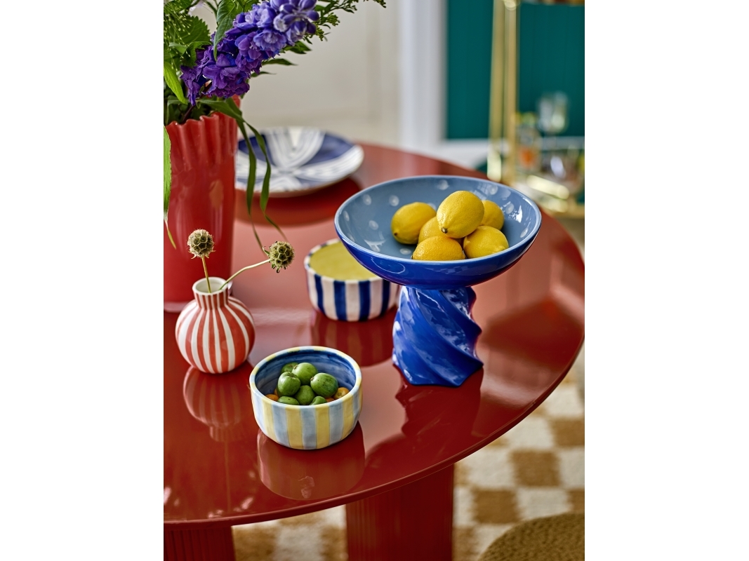 BLOOMINGVILLE Della matbord, röd, FSC®100%, MDF | Bostäder - Möbler - Matbord | GameStuff