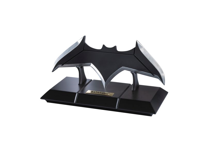 Noble - Batman - Batarang Prop Replica with display