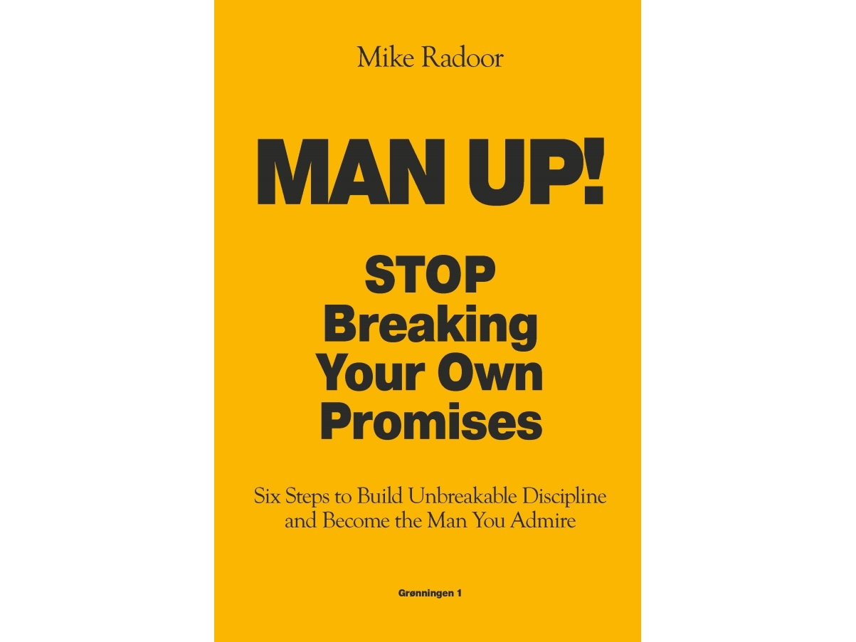 MAN UP Mike Radoor Språk: Engelska | Böcker - Engelska böcker | GameStuff