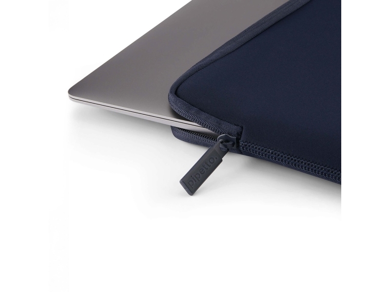 Pipetto Classic Fit Sleeve-Hülle Dunkelblau Für Macbook 13/14