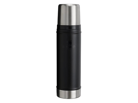 Stanley Legendary Classic termoflaska 0,6 l, svart 2.0 | Utomhus - Camping - Flaskor och vattenflaskor | GameStuff