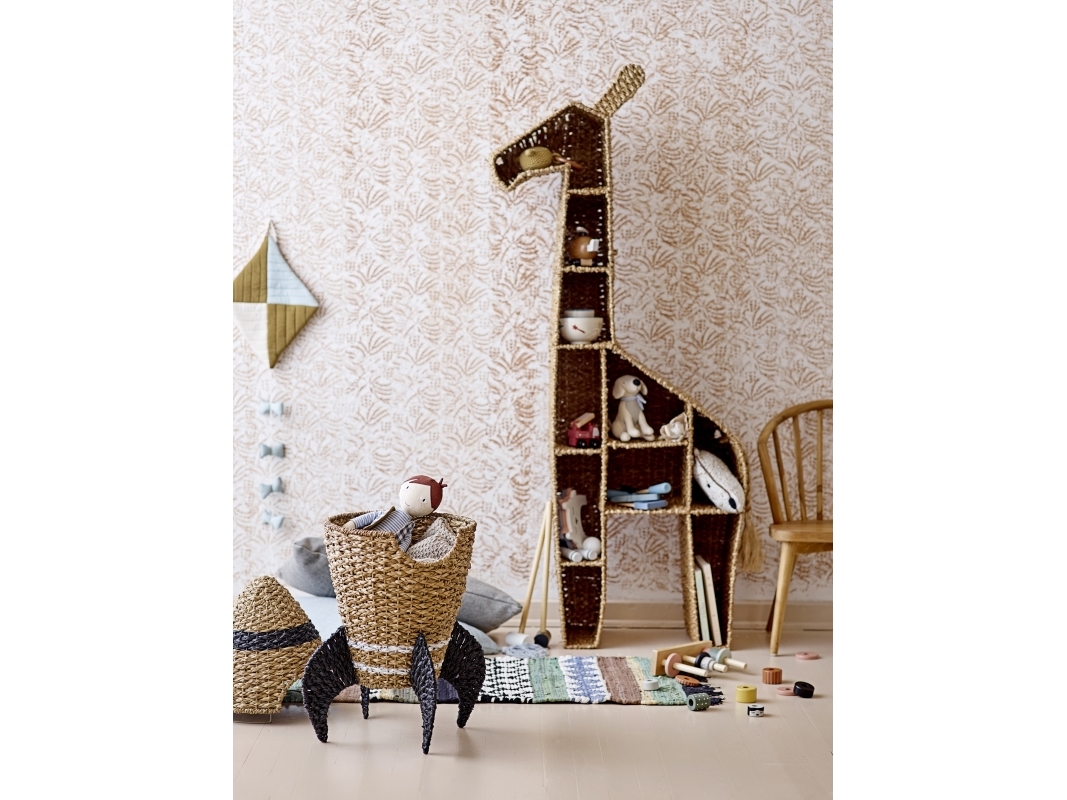 Bogreol Bloomingville Kalu natur Bankuan græs rattan og jern H148 x B25,5 x L46 cm