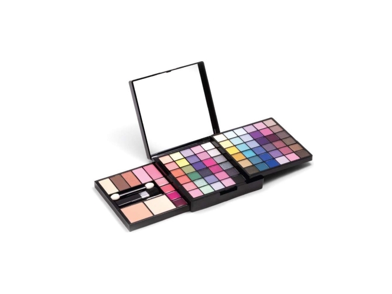 Nouba Makeup Kit For Face, Eyes, And Lips - No.239