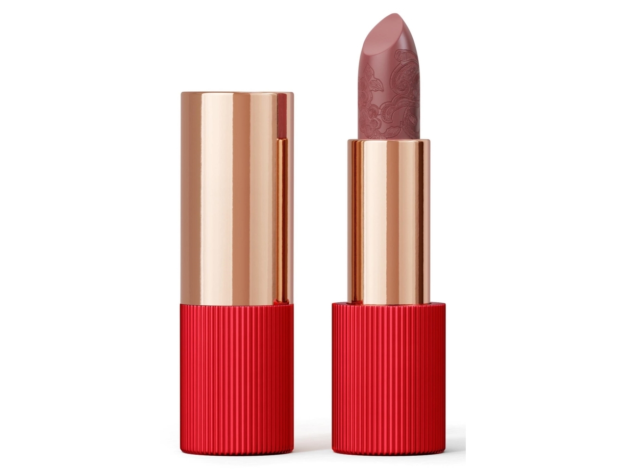 La Perla Matte Silk Lipstick 101 Nude Red 3.5G