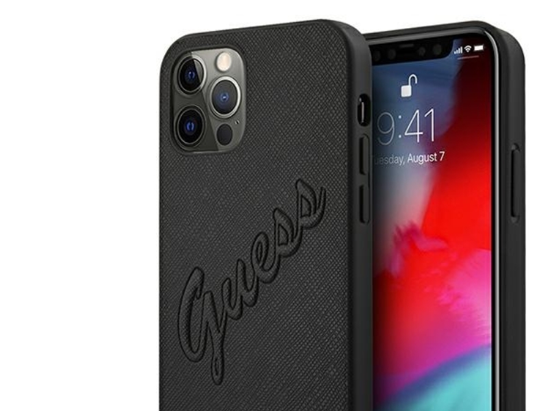 Guess Saffiano Vintage Script Case Für Iphone 12 Pro Max 6,7" - Schwarz