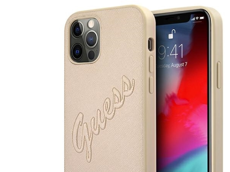 Guess Guhcp12lrsavslg Iphone 12 Pro Max 6.7" Hardcase Saffiano Vintage Script - Guld/Guld