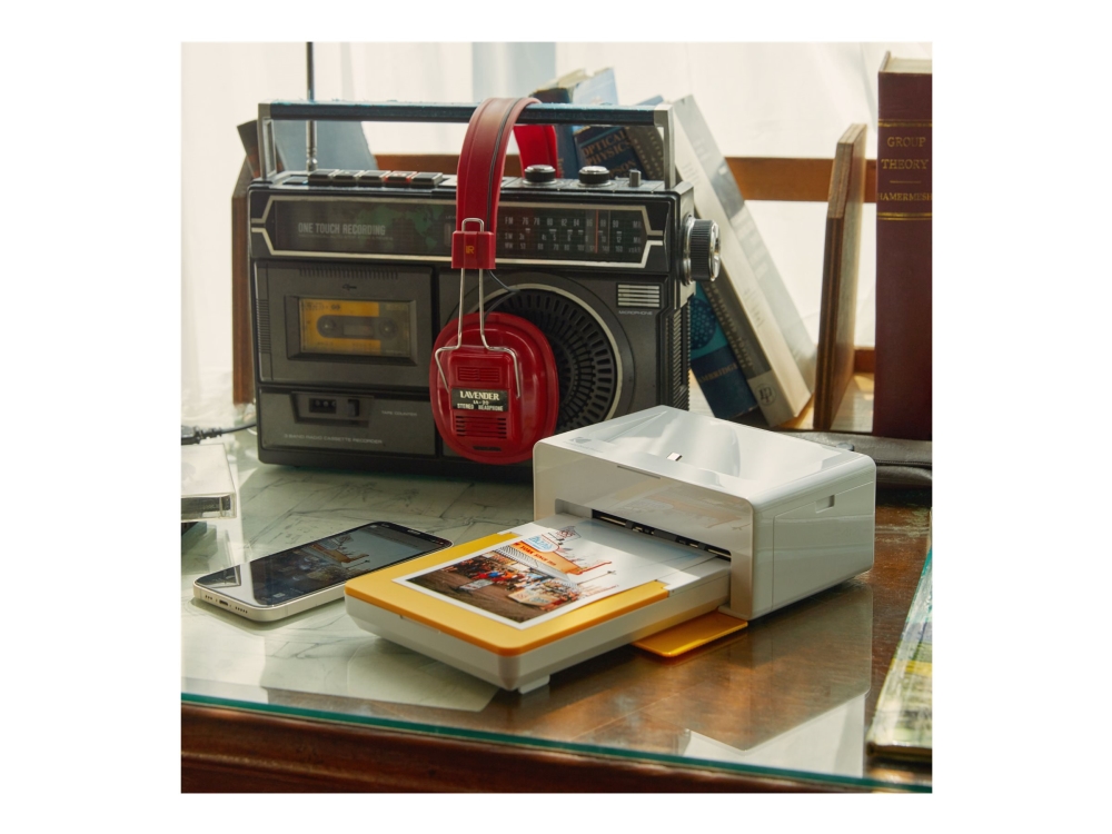 Kodak Instant DockPrinter PD460Y - Printer - farve - blæksubliminering/termisk transfer - 101.6 x 152.4 mm - Bluetooth, USB-C