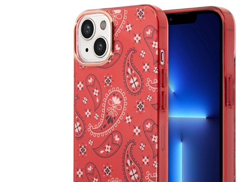 Guess GUHCP14MHGBNHR iPhone 14 Plus 6.7 red/red hardcase Bandana Paisley