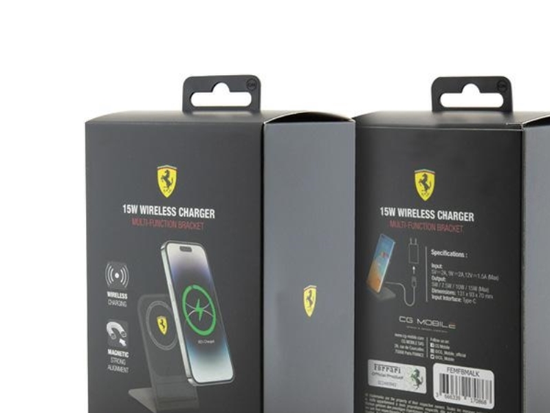Ferrari Nice. Induktionsladegerät Femfbmalk 15W Schwarz/Schwarz 2023 Magsafe