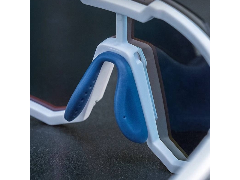 RockBros Okulary rowerowe fotochromowe z filtrami UV 400 UVA i UVB biale
