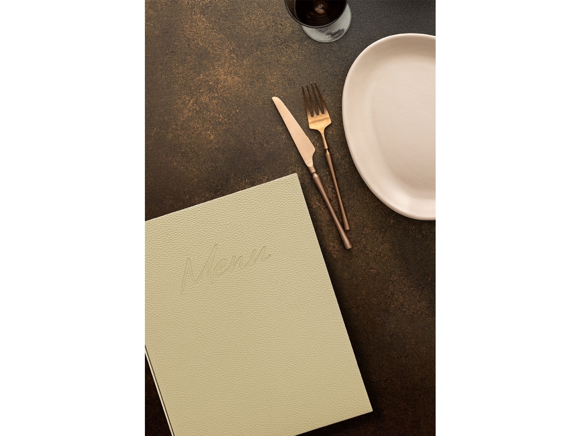 Securit® A4 SIGNATURE menuomslag m/2 lommer, sand | Bordssättning - Bar & vin - Menykort | GameStuff