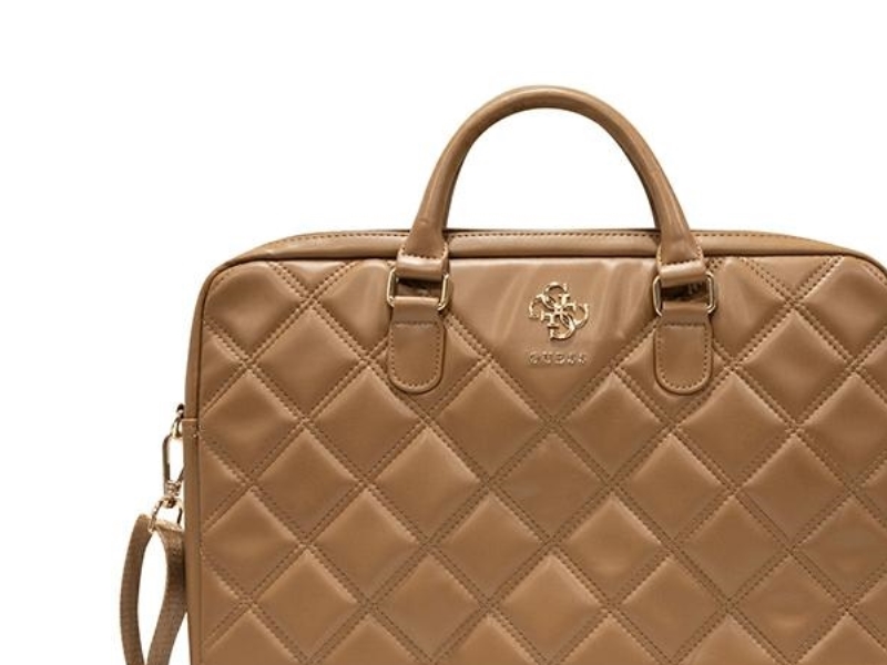 Nešiojamo kompiuterio krepšys 16 Guess Quilted 4G (GUCB15ZPSQSSGW) rudos spalvos