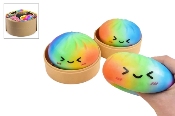 Trend Toys Kawaii Rainbow Foam Dumplings 8,5cm i steamerkurv