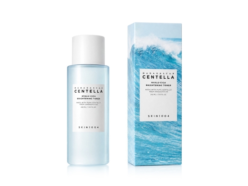 SKIN1004 Madagascar Centella Hyalu-Cica Brightening Toner (210 ml)