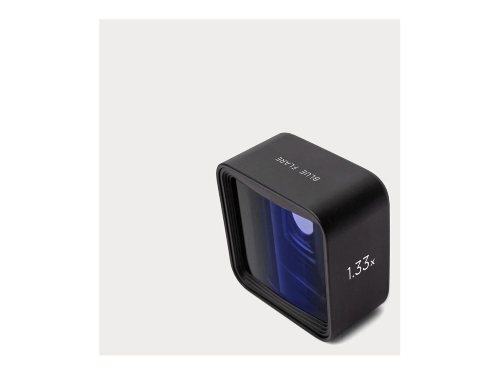 Moment 1.33X Anamorphic Lens - Blue Flare - T-Series