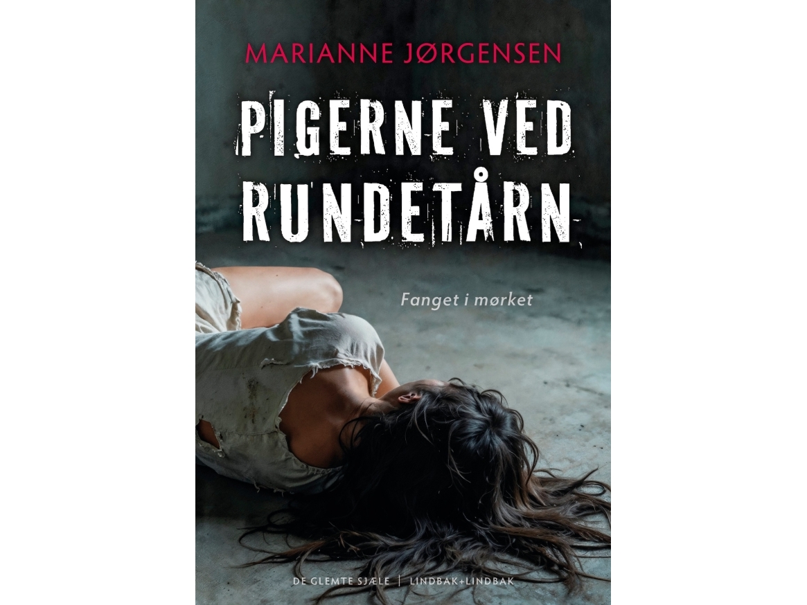 Pigerne Ved Rundetårn | Marianne Jørgensen