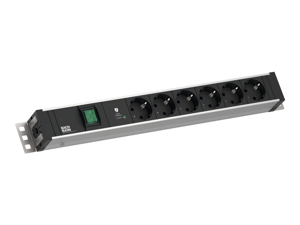Bachmann Basic - Strømfordelingsenhed (Rackversion) - With Plus Surge Protection - Ac 230 V - 1-Faset - Input: Power Cee 7/7 - Output-Stikforbindelse