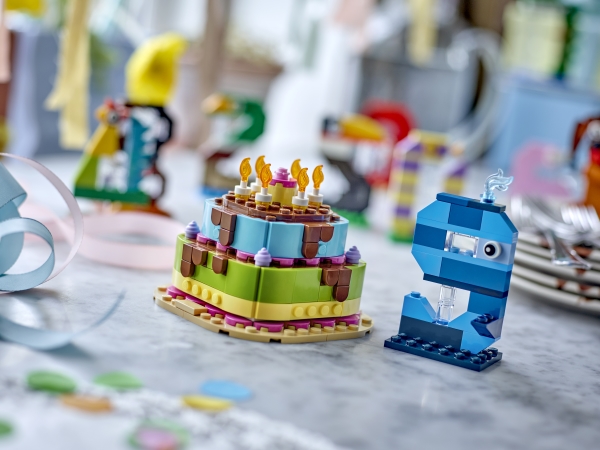 Lego Seasons And Occasions 40815 Fødselsdagskage