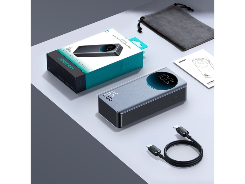 Joyroom JR-PBF05 Pro 30000 mAh 65W powerbank med digitalt display, 2x USB-C + 1x USB-A - Sort