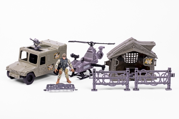 Militärset Mit Jeep, Hubschrauber + Zubehör