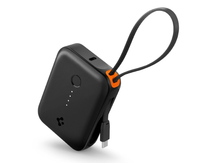 Spigen Essential Ea3010bt Powerbank 10.000 Mah 30 W, Schwarz