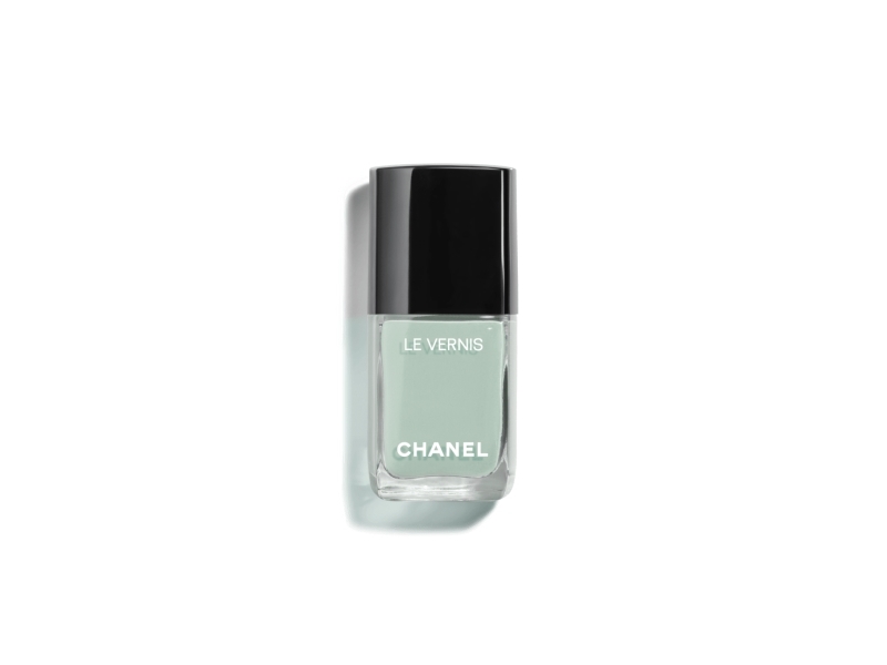 Chanel Le Vernis Longlasting Colour And Shine Nail Polish
