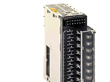 Omron PLC digital I/O modul 16 x 24 VDC indgange skrue, CJ1W-ID211