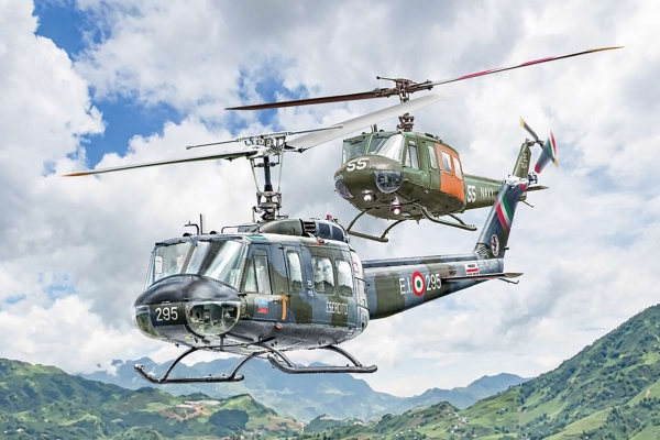 Italeri - Ab-205 / Uh-1d Model Helikopter Byggesæt - 1:48 - 2845