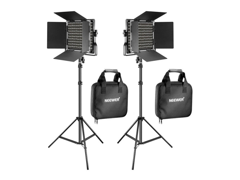 Sieninis šviestuvas Neewer Naujesnis 660 Bi Color LED studijinis komplektas, dvi 40W 3200-5600K lempos + stovai + vartai