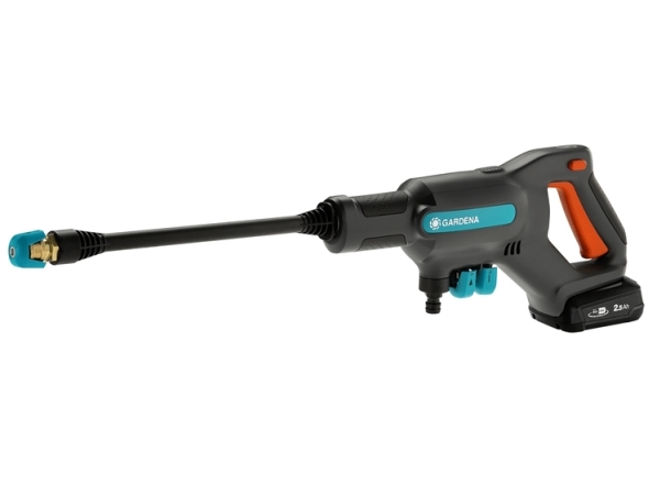 Gardena Aquaclean 24/18V P4a Premium Mitteldruckreiniger Mit Wassertank, Akku Und Ladegerät