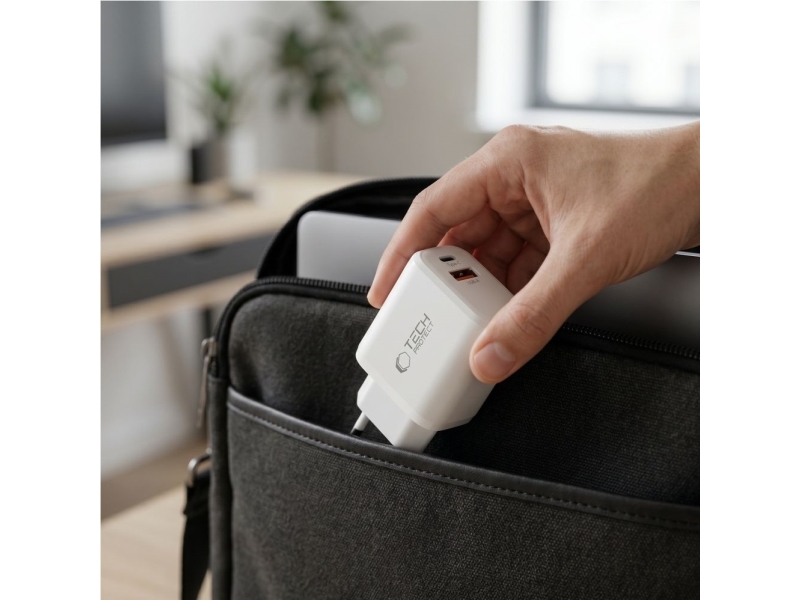 Tech-Protect Nca65w-Gan 2-Port Pd 65W / Qc3.0 2-Port Wall Charger - White