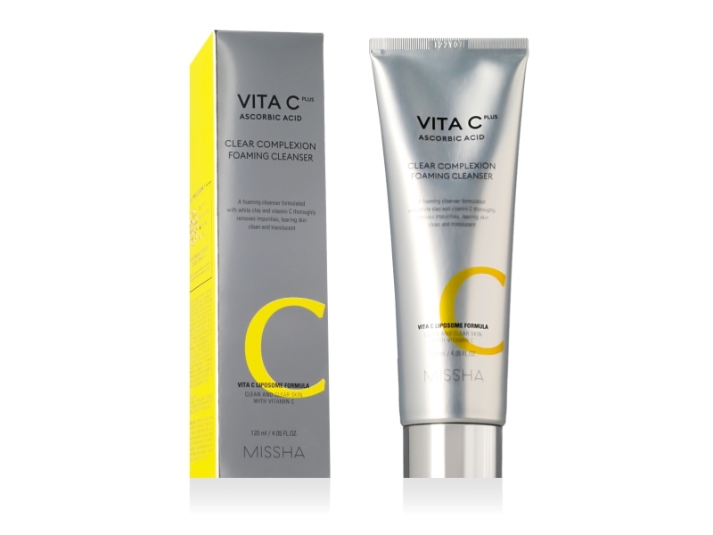 Missha Vita C Plus Clear Complexion Foaming Cleanser - 120Ml