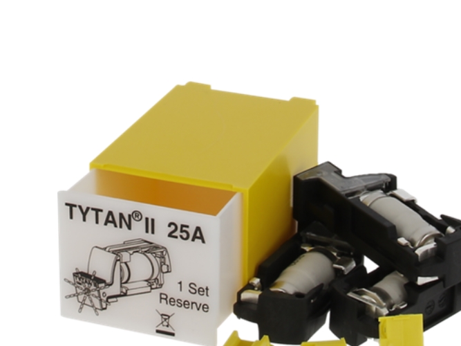 Niko TYTAN II Sikringsskuffe 3x25A med melder, komplet, 61-916