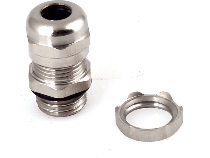 Forskruning EMC M12X1,5 Messing med møtrik, IP68, kabel Ø 3-6,5 mm