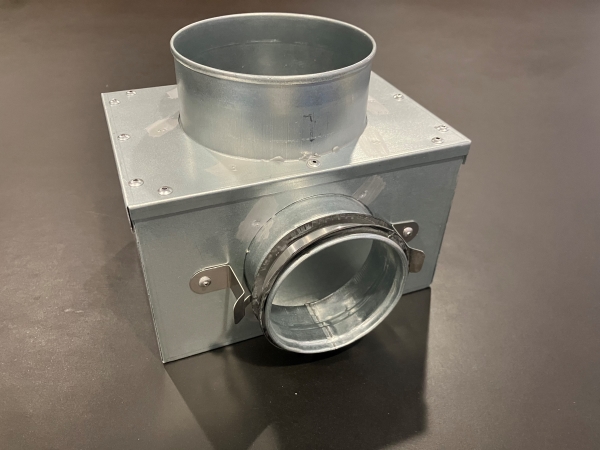 LINDAB InDomo vægboks PVWU 100 til kontrolventil ø100 mm med 1 afgang ø76 mm med Safe tætning for tilslutning til slange LFPE76/LFPEB76.