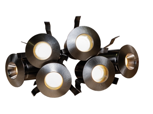 Heatspot G2 Kit BS 2.700K, Sauna downlight, 6x20lm, effekt kit 3,8W. Fasedæmpbar driver inkluderet. Udskiftelige frontringe.