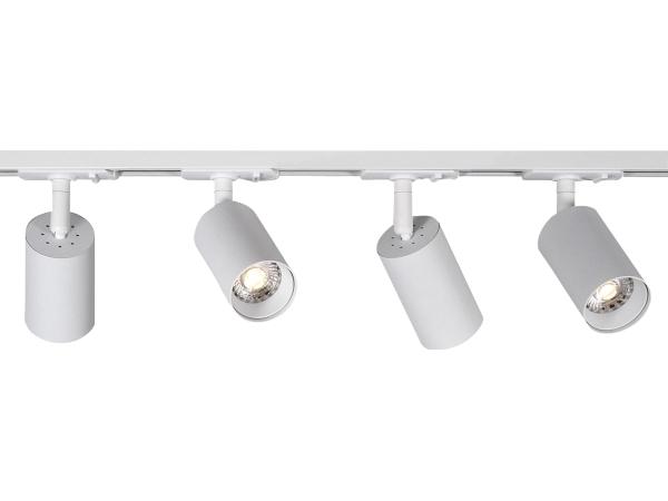 Spotlight Focus Track GU10-sæt 1-faset hvid, vipbar 90°, roterbar 350°, 1-faset adapter, IP20. Inkl. 4 stk. armaturer.