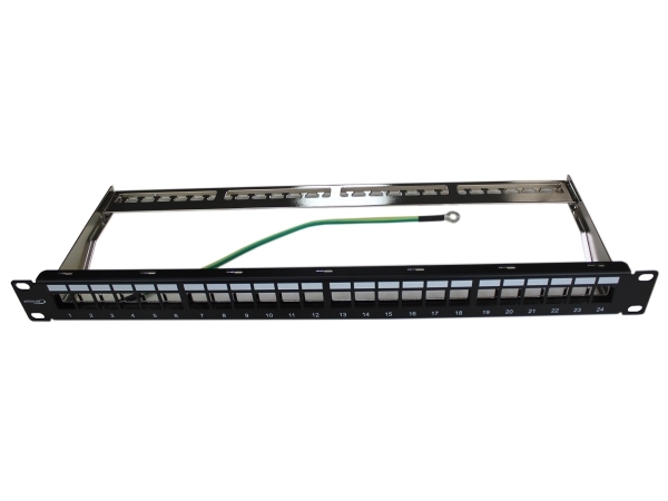 INFRALAN Patchpanel 19 1HE, 24 porte for Csslr Plus UTP / FTP Tool-less keystone konnektor, sort incl. 4mm² jordledning