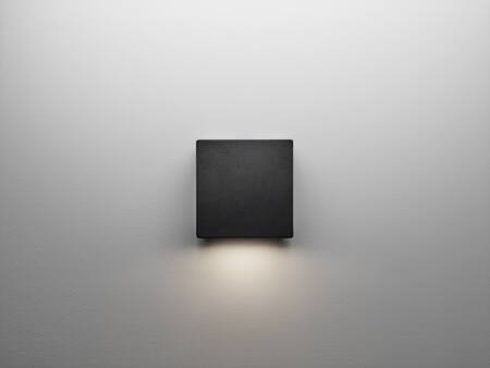 Pixo M I Sort 2700 K/3000 K/4000 K, 490-1790 lm, 6,5-21 W, 90° spredn, IP65, IK10. Fasedæmpbar driver L70 100.000 t