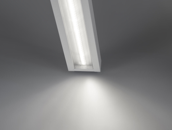 EFFERO, Påbyg, 19W, 2900lm, 4000K, CRI 80-89, Asymmetrisk linseoptik med prismatisk refraktor, Ikke dæmpbar, Dip switch
